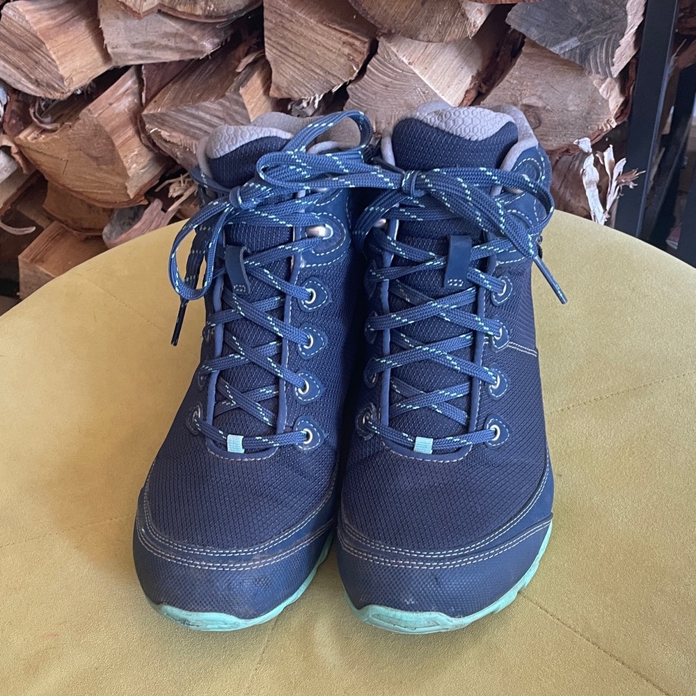 Ahnu Navy and Teal Hiking Boots